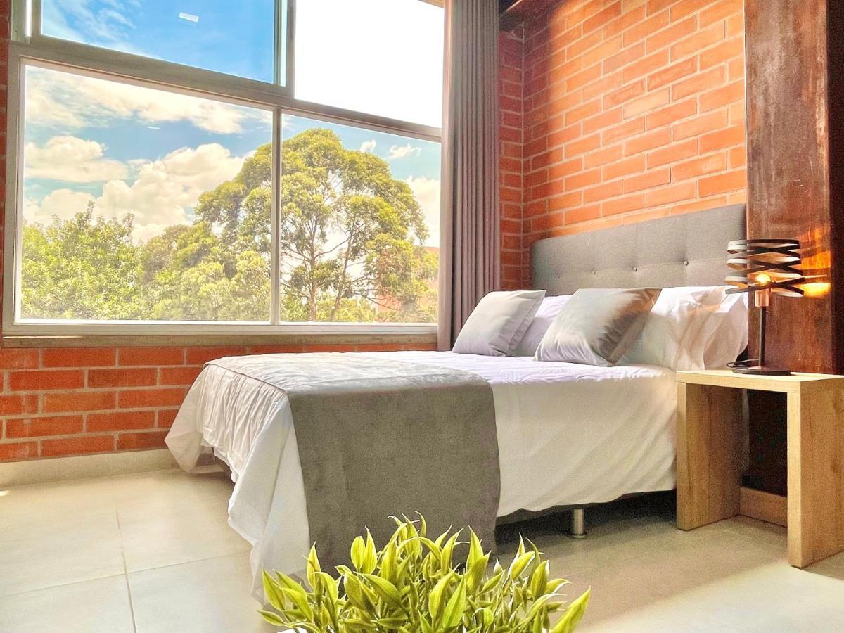 Apartamento En Laurels Medellín Exterior foto